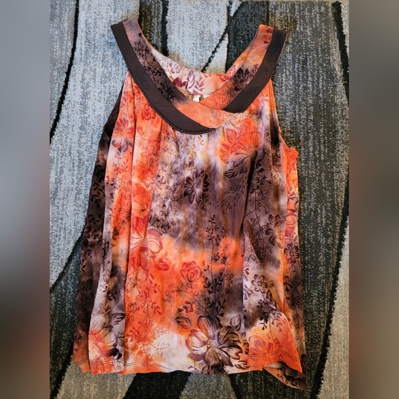 Sunset top - Picture 1 of 5